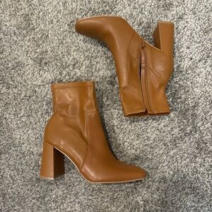 Express Chic Brown Heeled Boots